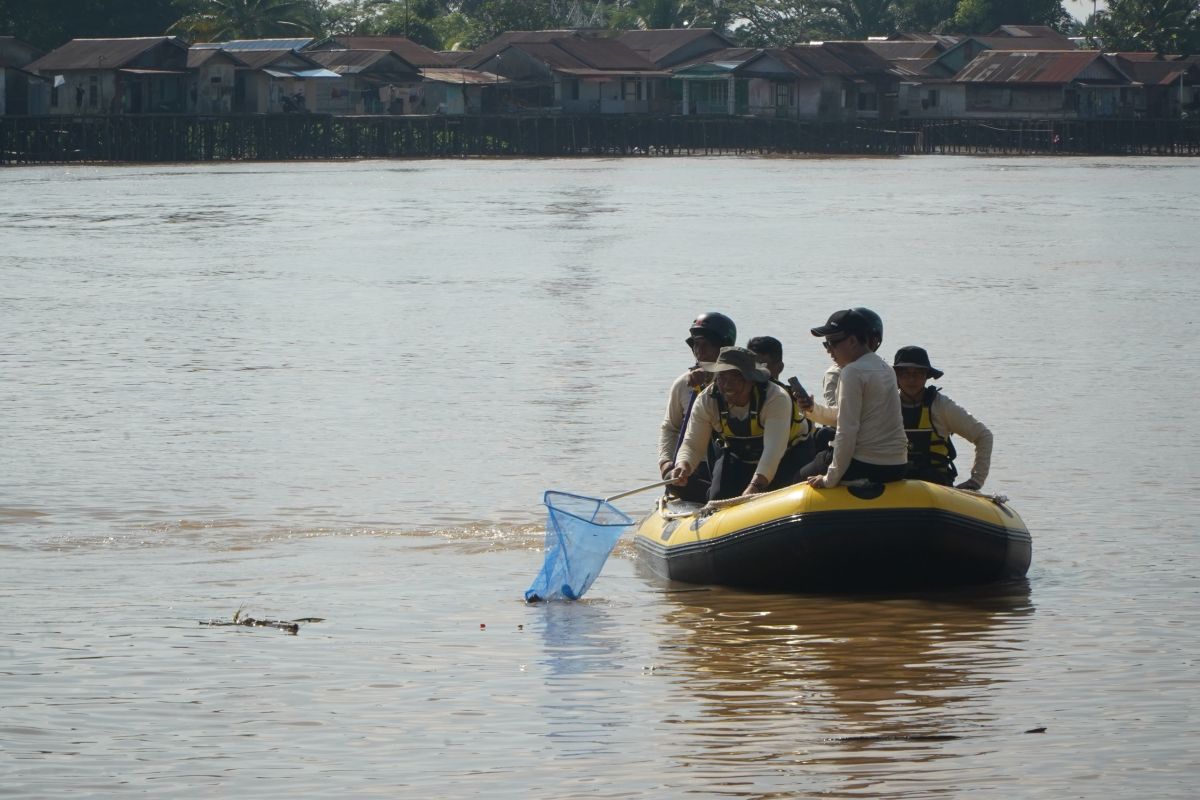 Tantangan Lingkungan Dan Upaya Pelestarian Sungai Kapuas